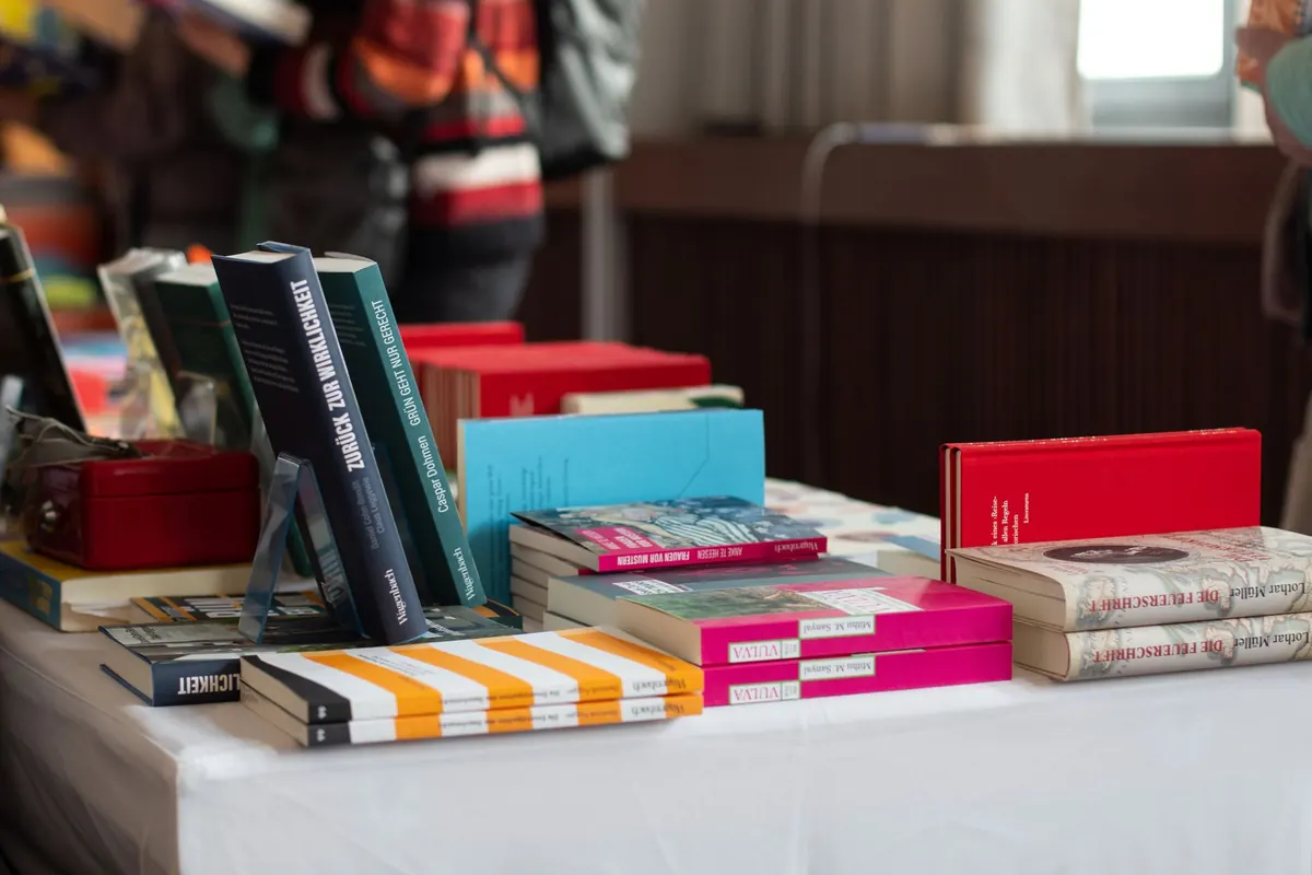 A Seasonal Guide to Book Launches: Timing Your Release Around UK Holidays